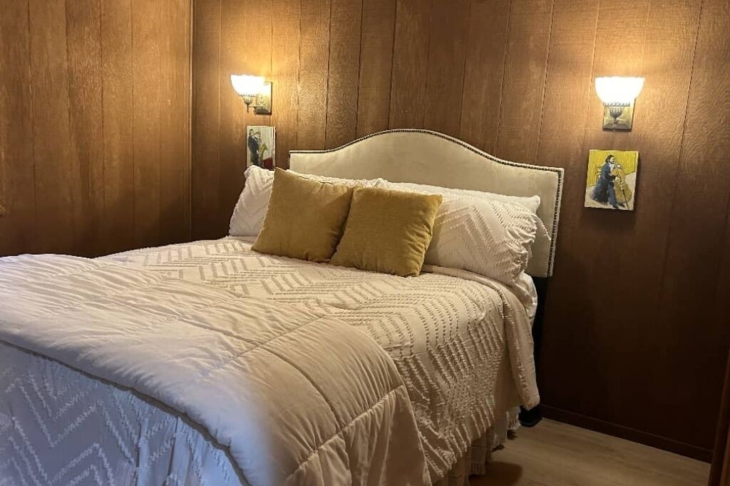 Photo of Bedroom in Bridgeport