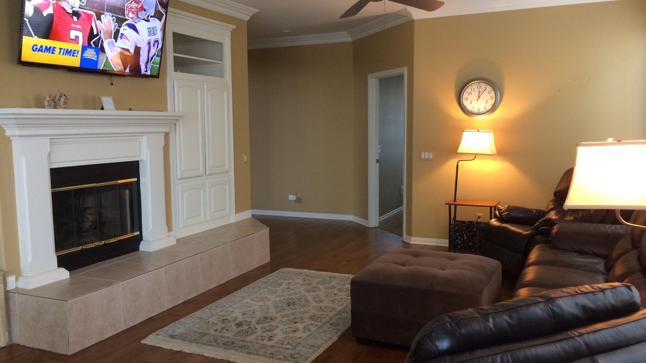Photo of Livingroom in Santa Clarita