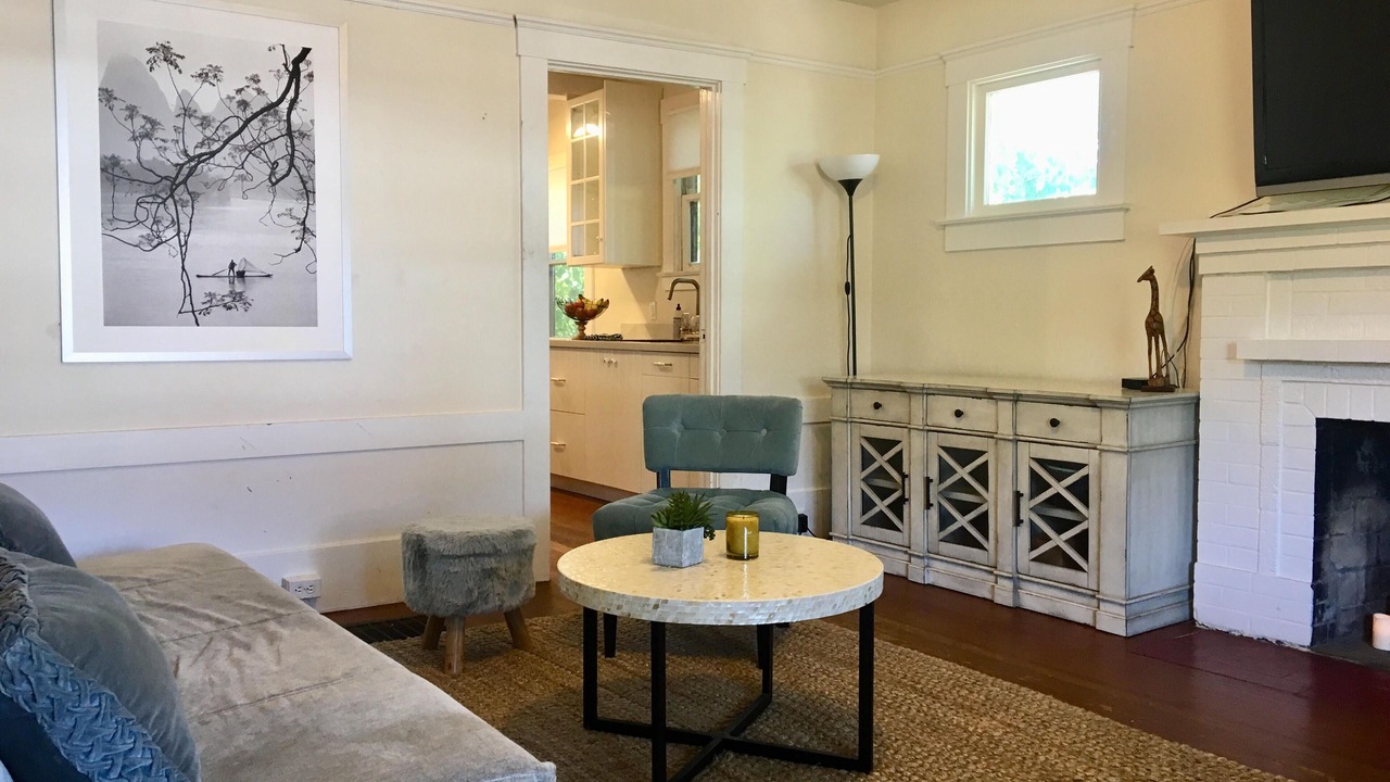 Photo of Livingroom in Fairfax