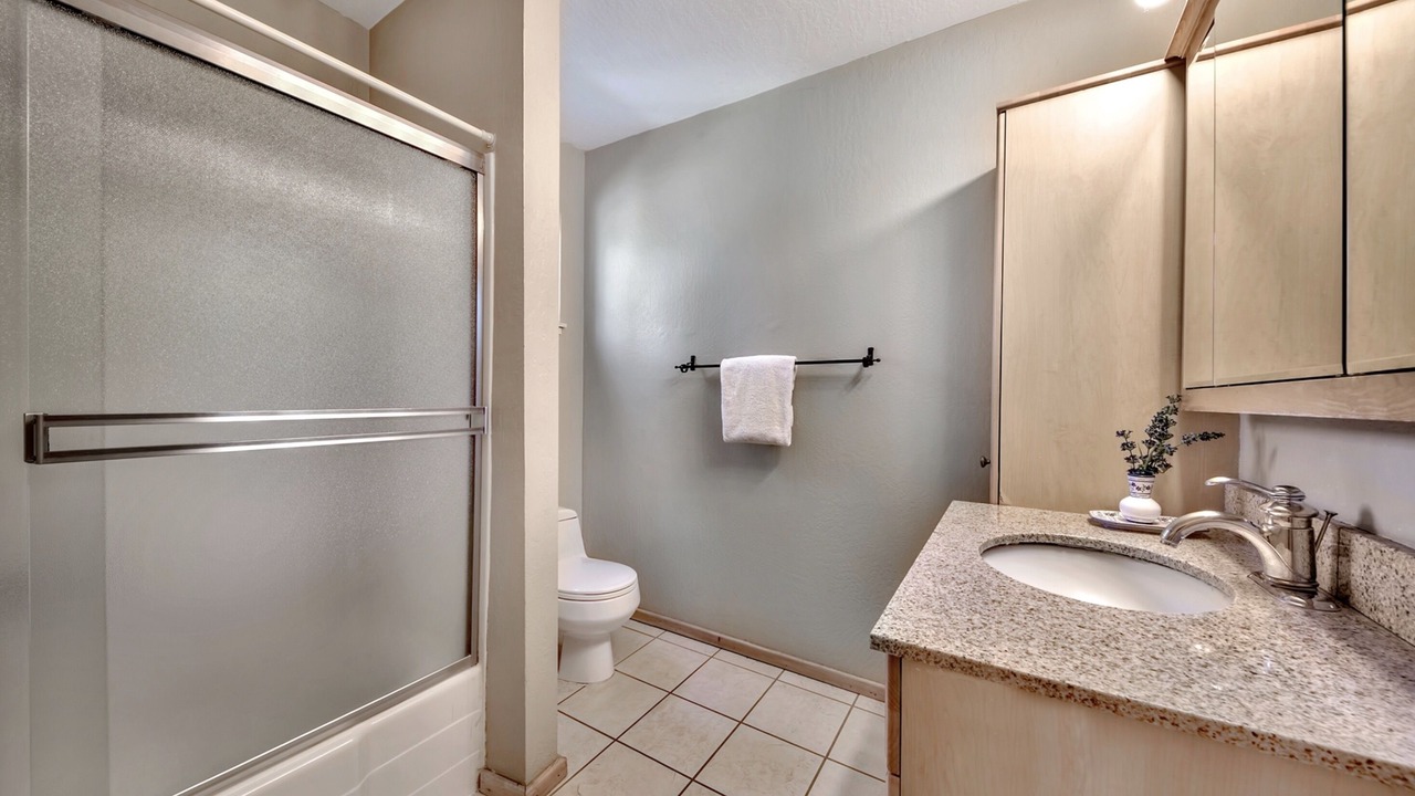 Photo of Bathroom in Lake Forest