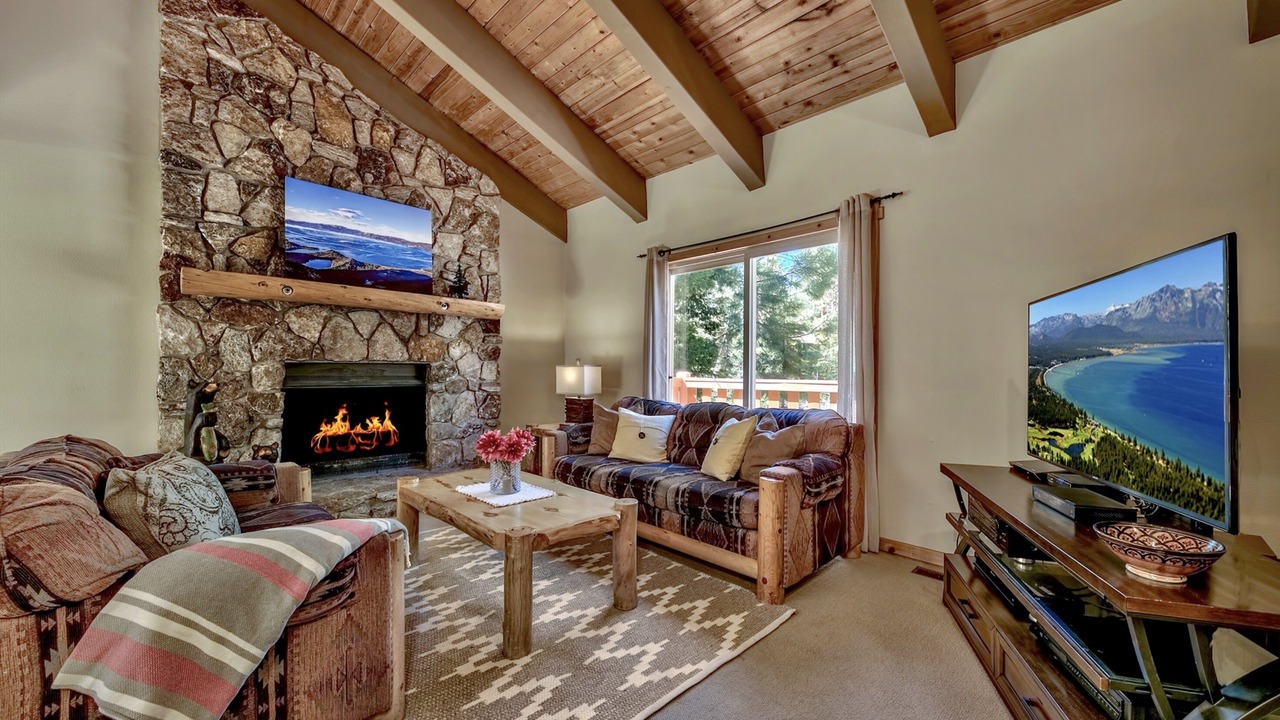 Photo of Livingroom in Lake Forest