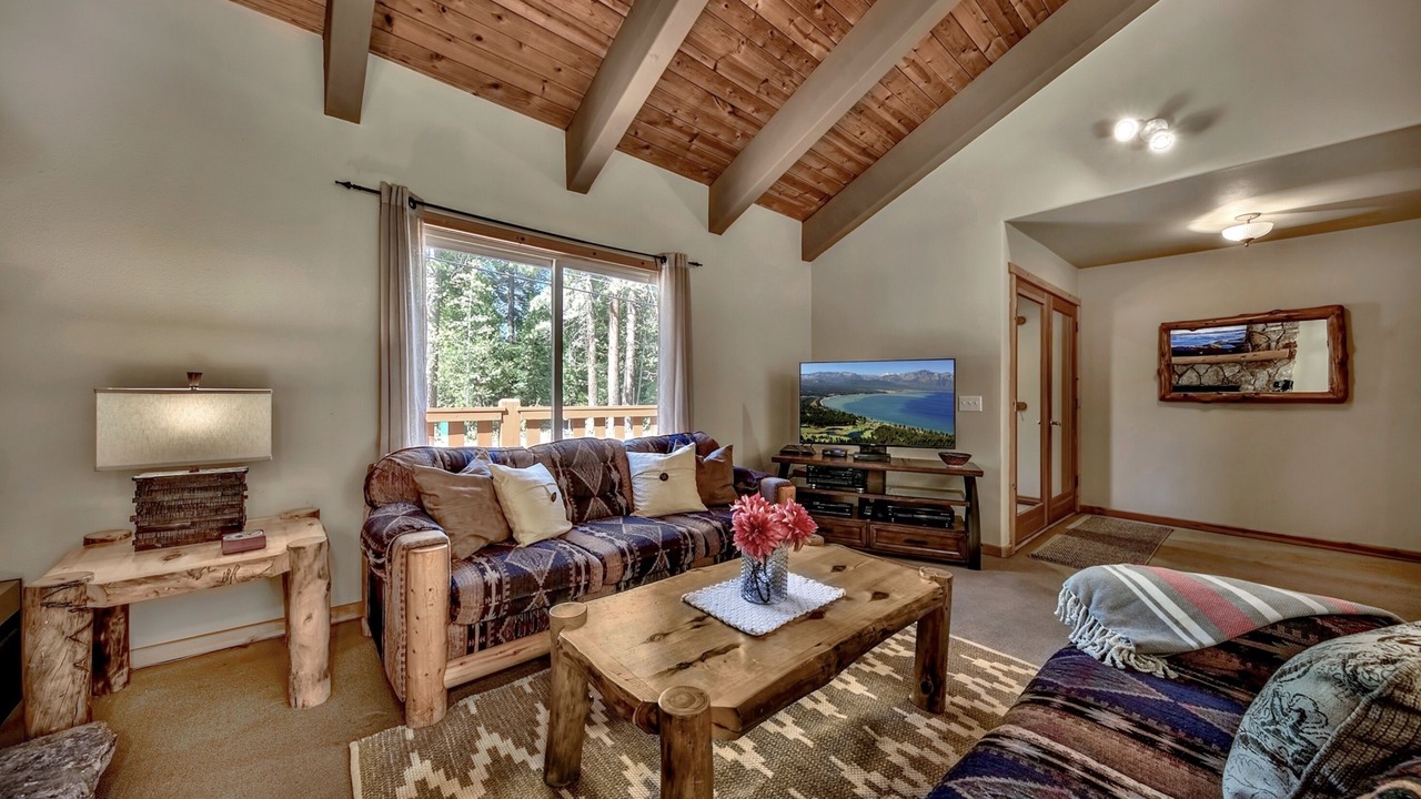 Photo of Livingroom in Lake Forest
