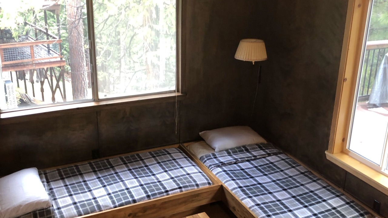 Photo of Bedroom in Cold Springs