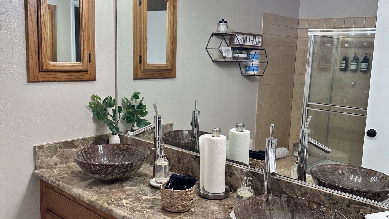 Photo of Bathroom in Los Olivos