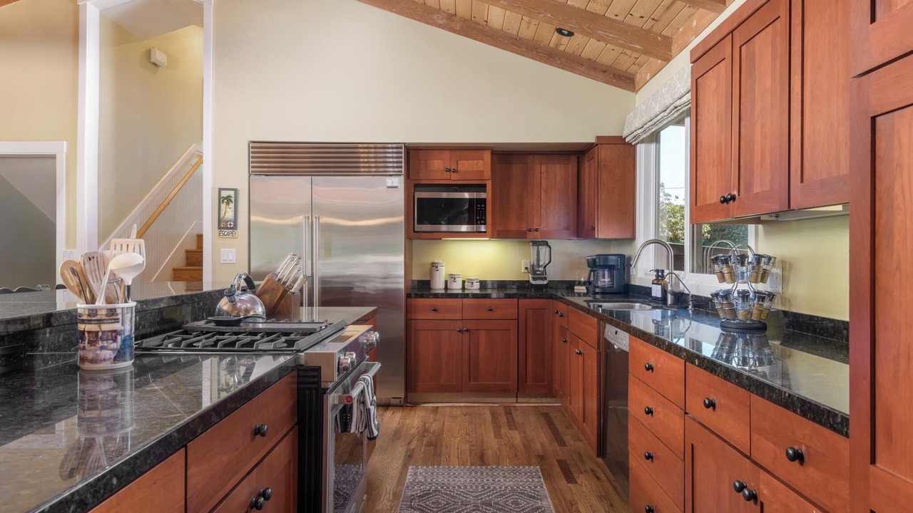 Photo of Kitchen in Coast Village