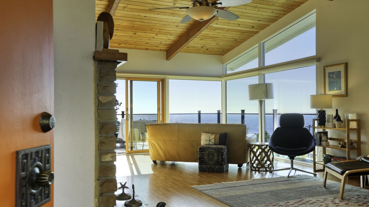 Photo of Bedroom in Marine Terrace
