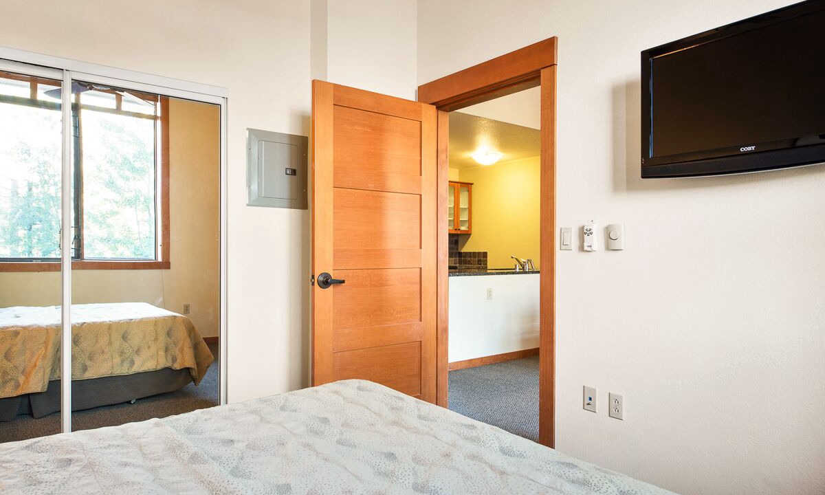 Photo of Bedroom in Mammoth Lakes