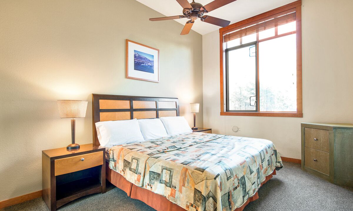 Photo of Bedroom in Mammoth Lakes