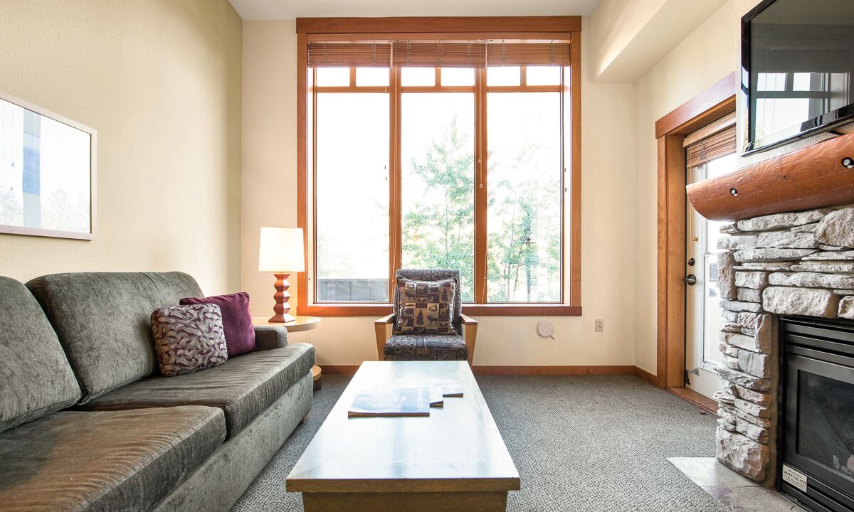 Photo of Livingroom in Mammoth Lakes