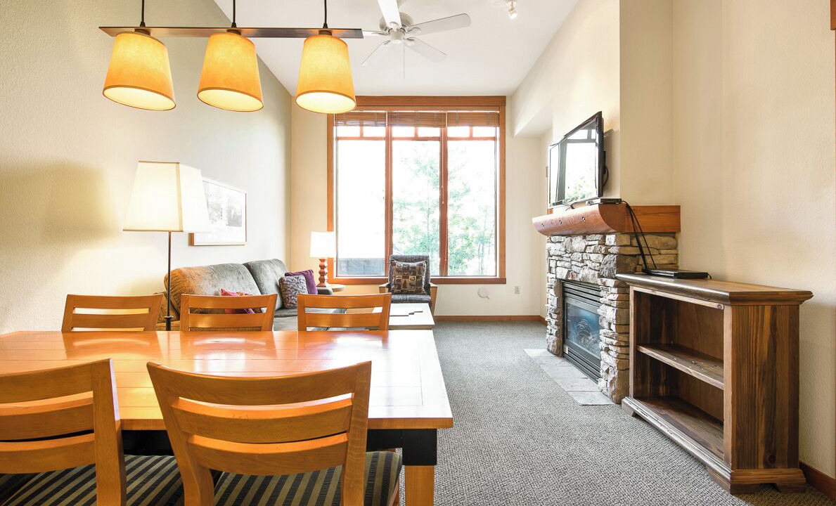 Photo of Livingroom in Mammoth Lakes
