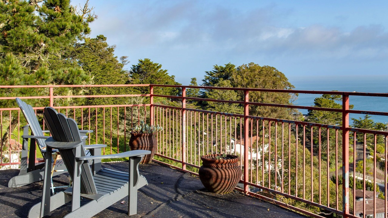 Photo of Outdoor in Pedro Point