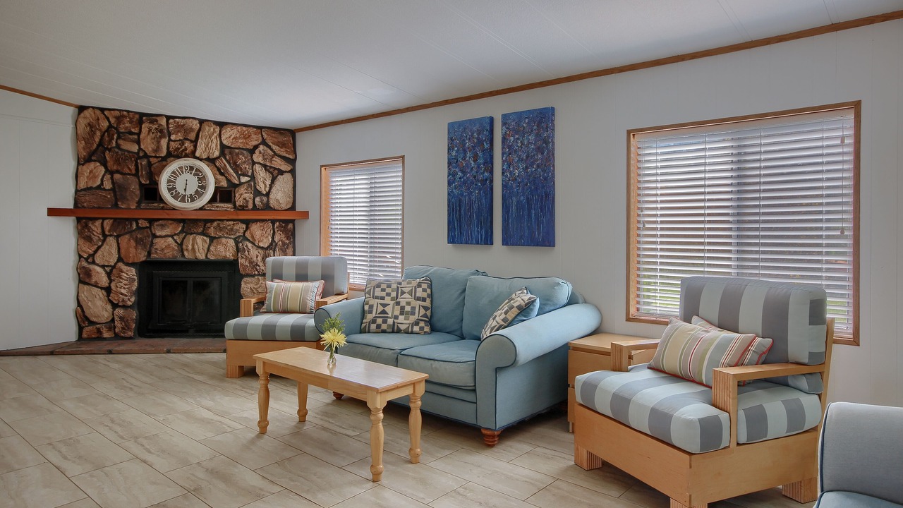 Photo of Livingroom in Catheys Valley