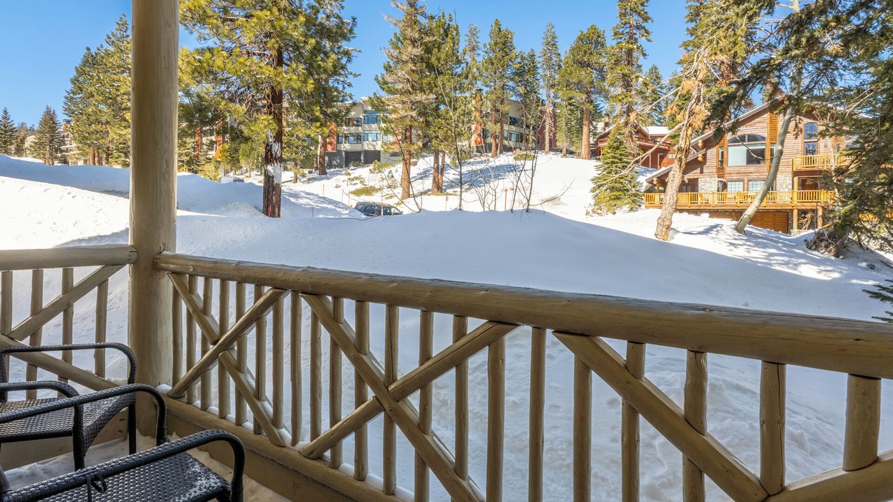 Photo of Patio Balcony in Mammoth Lakes