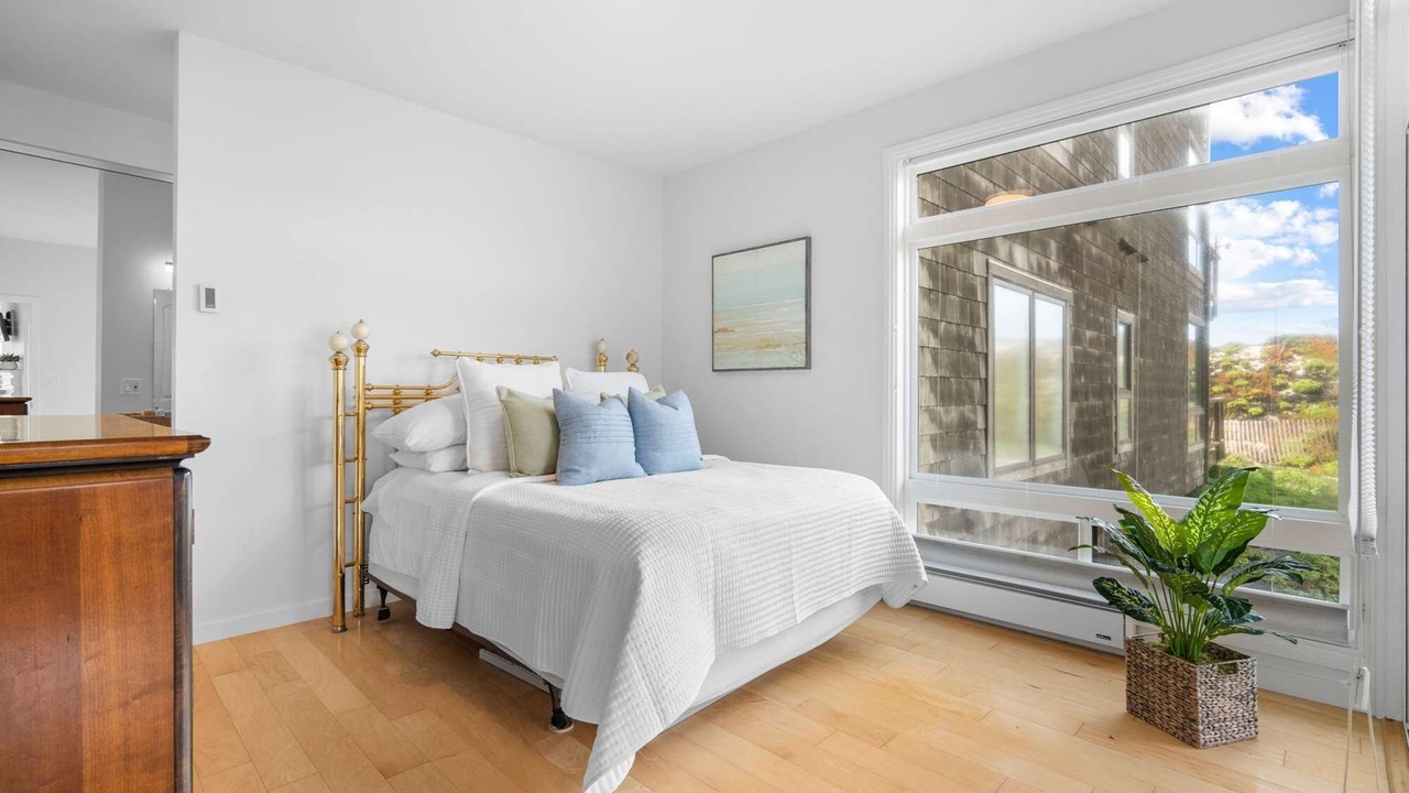 Photo of Bedroom in Watsonville