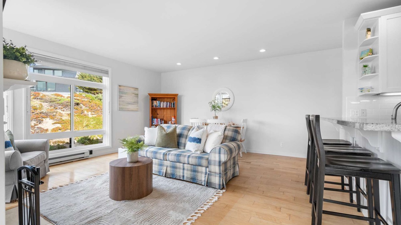 Photo of Livingroom in Watsonville