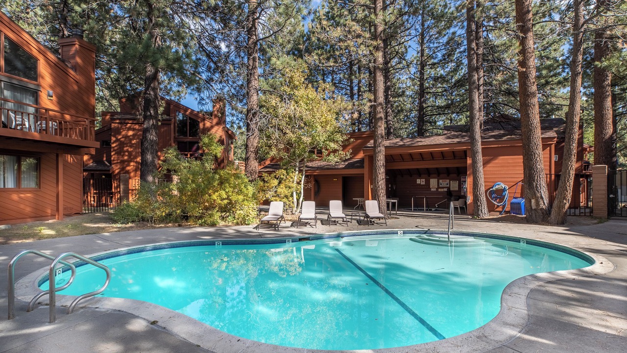 Photo of Outdoor in Mammoth Lakes