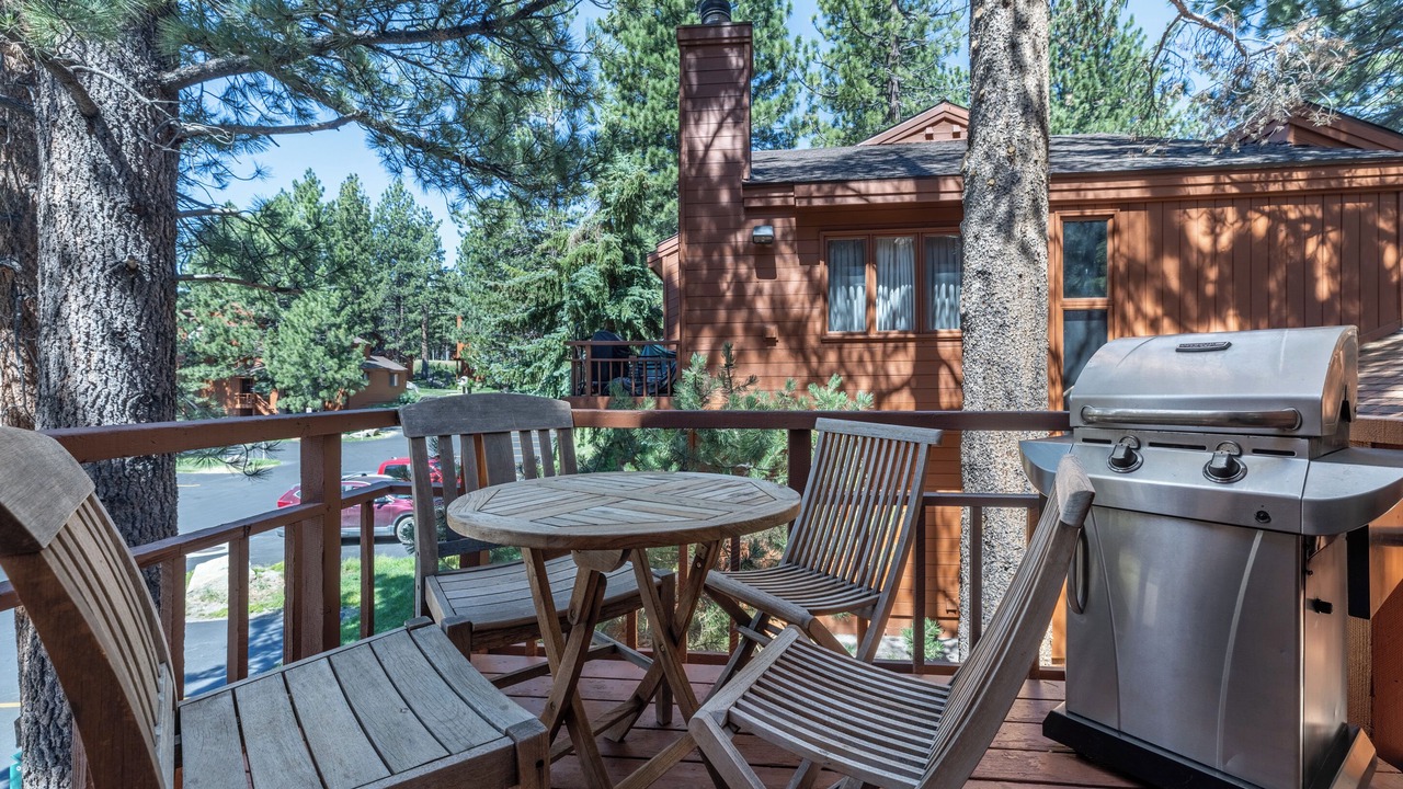 Photo of Outdoor in Mammoth Lakes