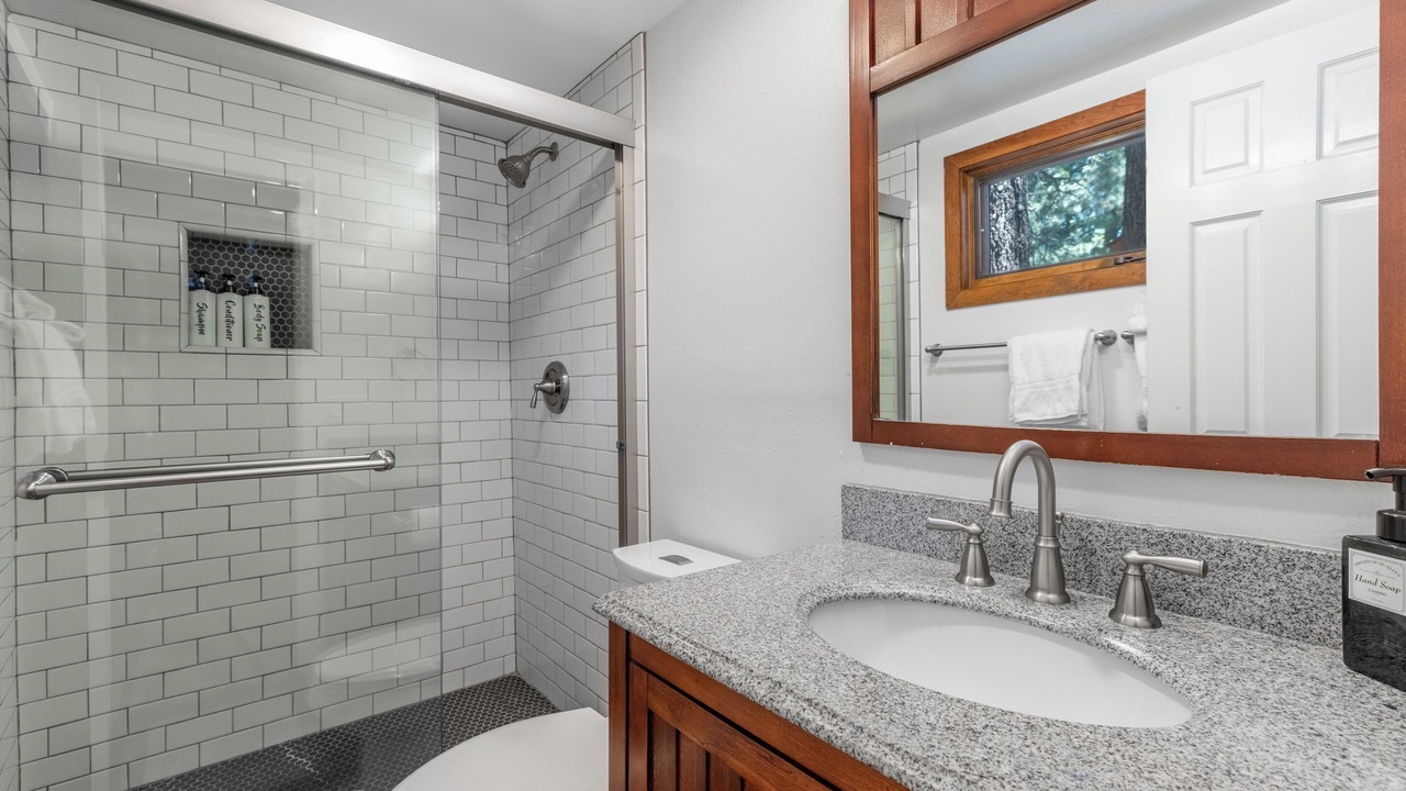 Photo of Bathroom in Mammoth Lakes