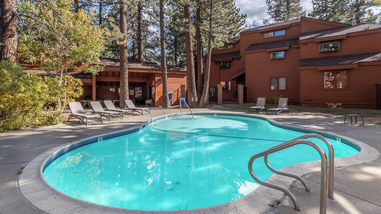 Photo of Outdoor in Mammoth Lakes