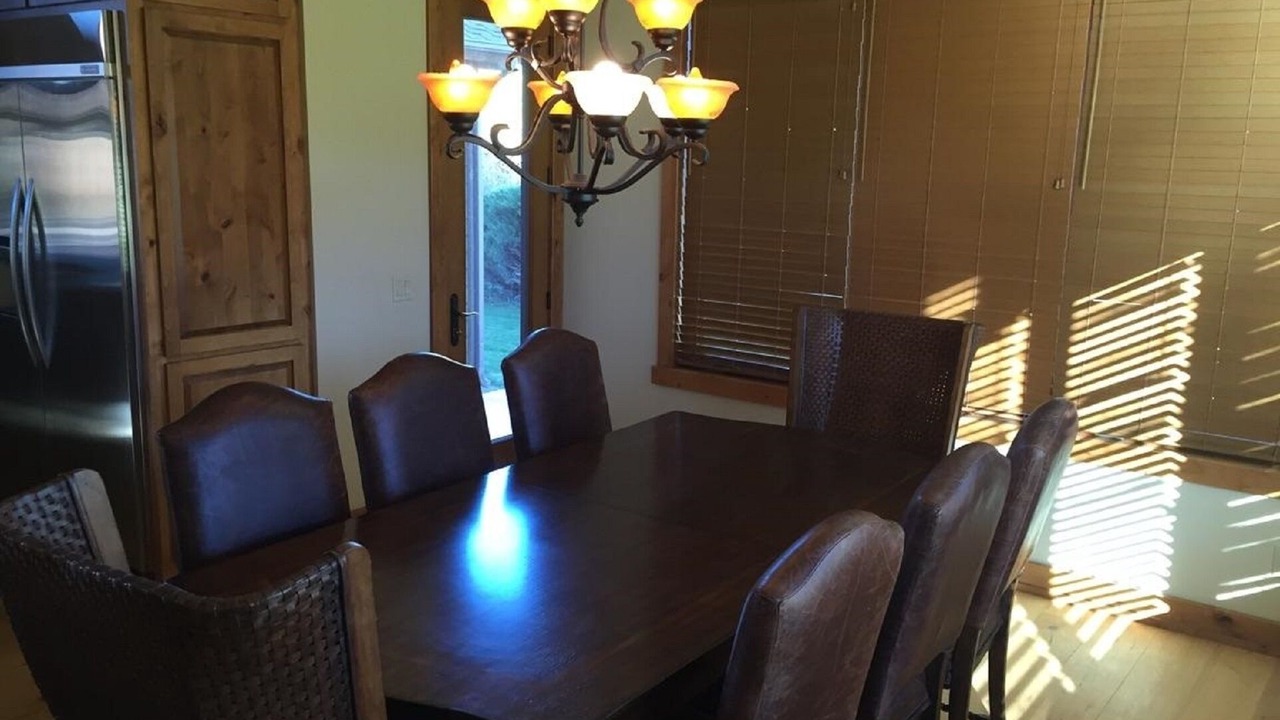 Photo of Livingroom in West Bishop