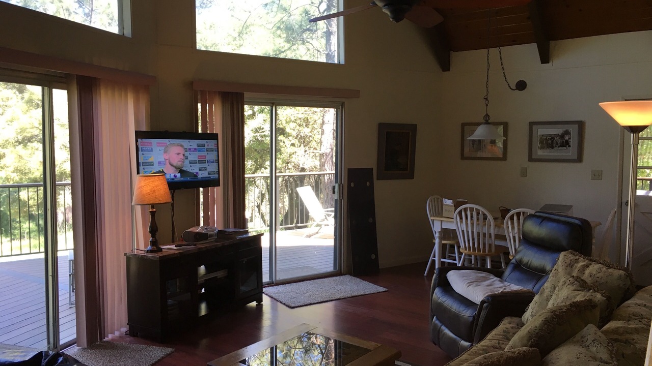 Photo of Livingroom in Groveland