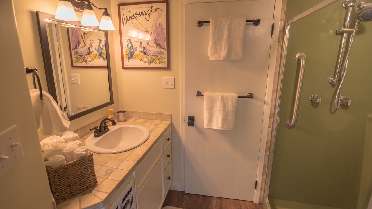 Photo of Bathroom in Caspar
