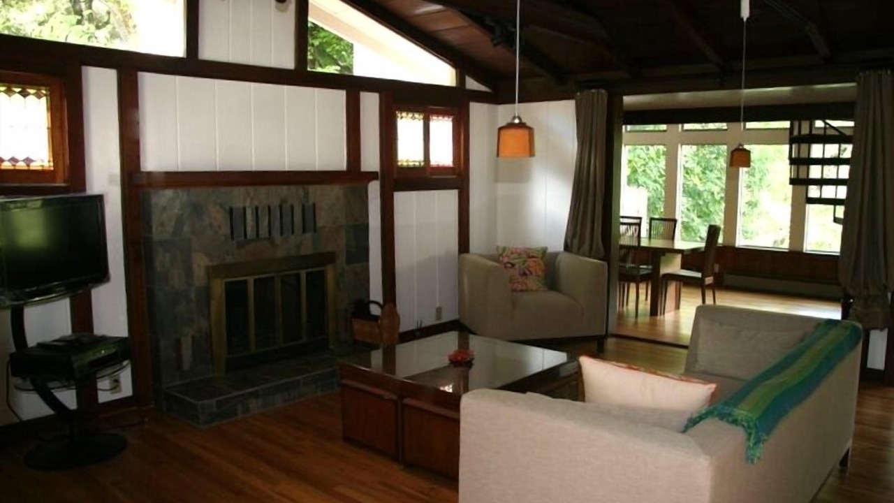 Photo of Bedroom in Carmel Valley