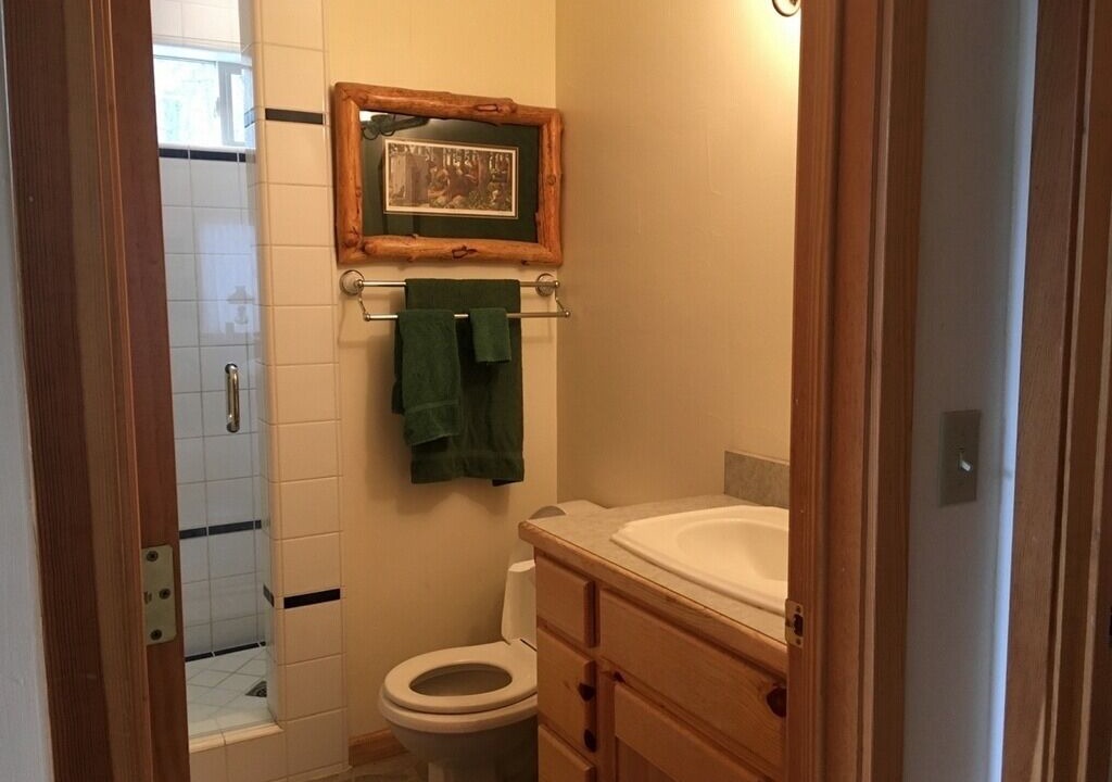 Photo of Bathroom in Sugar Pine