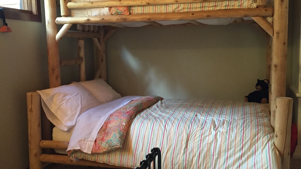 Photo of Bedroom in Mammoth Lakes