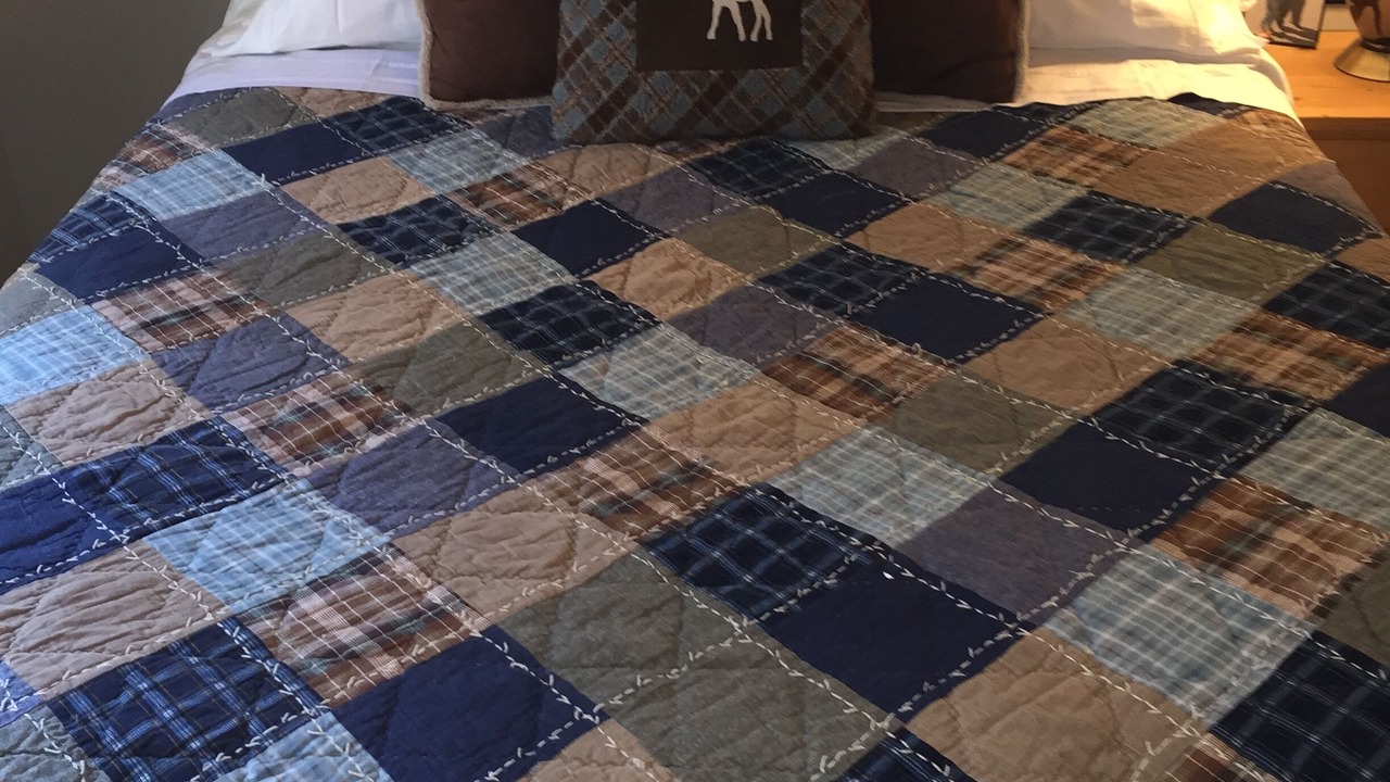 Photo of Bedroom in Mammoth Lakes