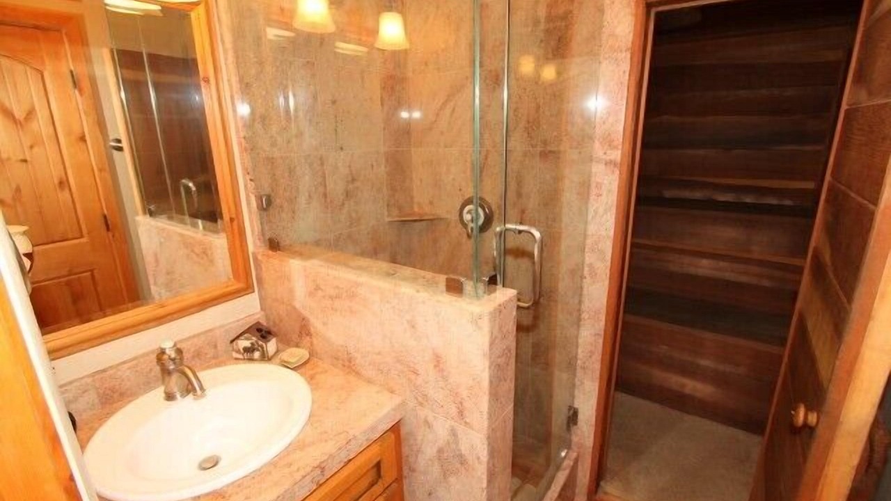 Photo of Bathroom in Truckee