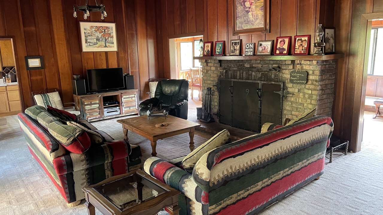 Photo of Bedroom in Guerneville