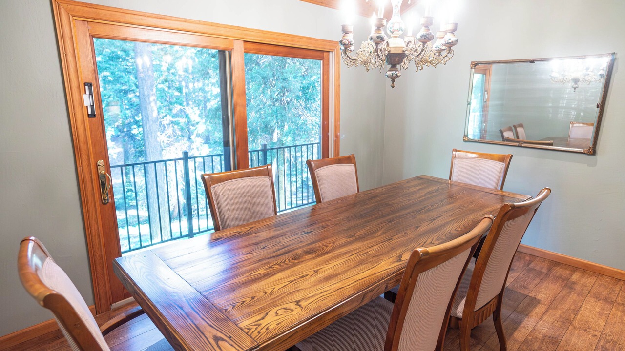 Photo of Bedroom in Pollock Pines