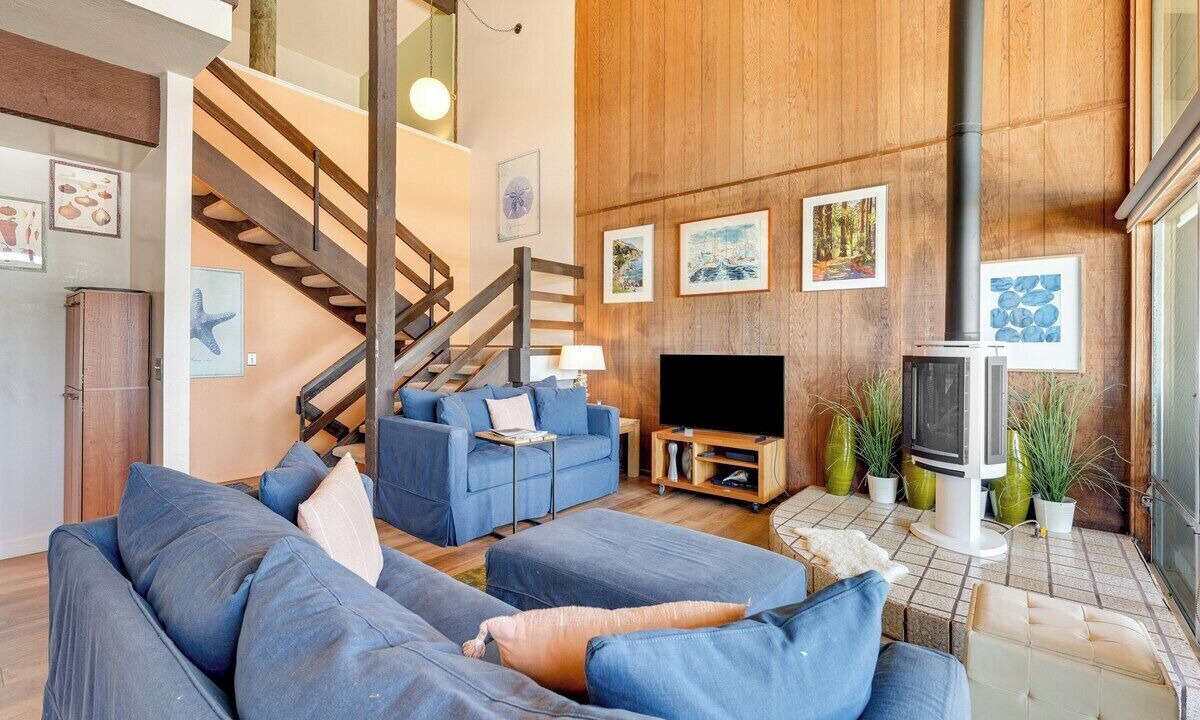 Photo of Livingroom in La Selva Beach