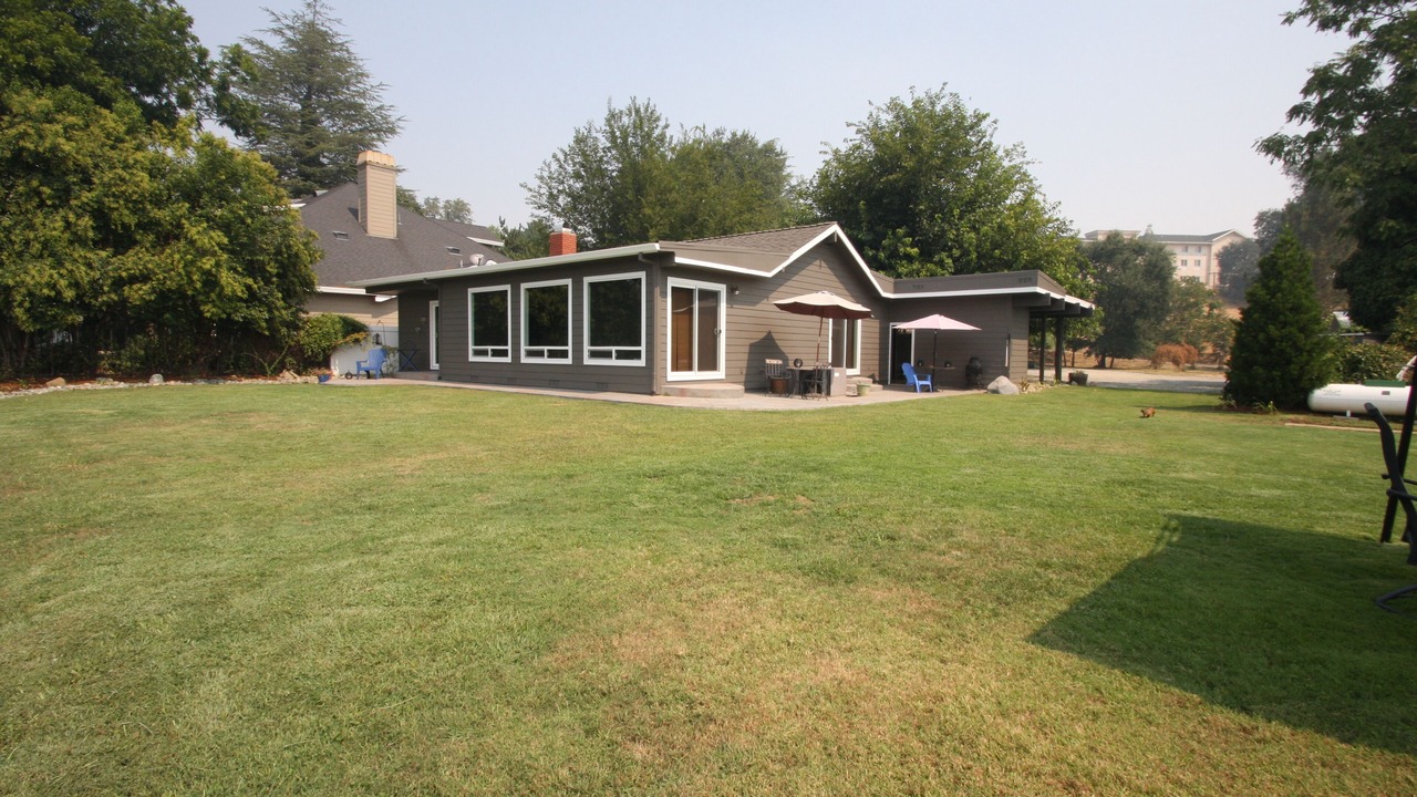 Photo of Outdoor in South Bechelli