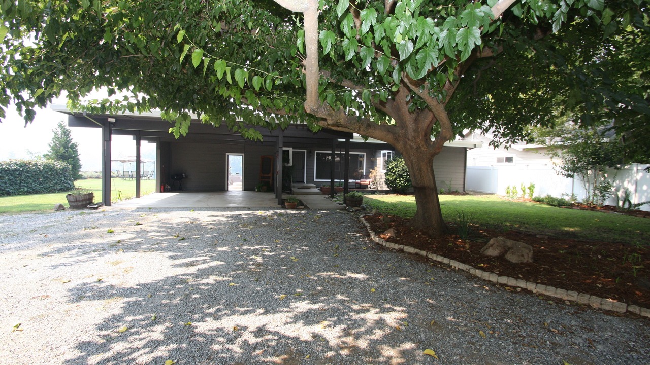 Photo of Outdoor in South Bechelli