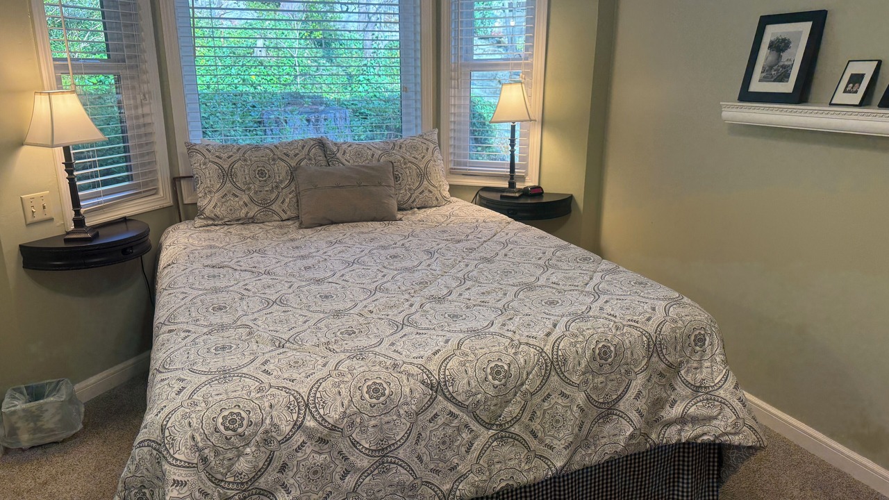Photo of Bedroom in Bass Lake