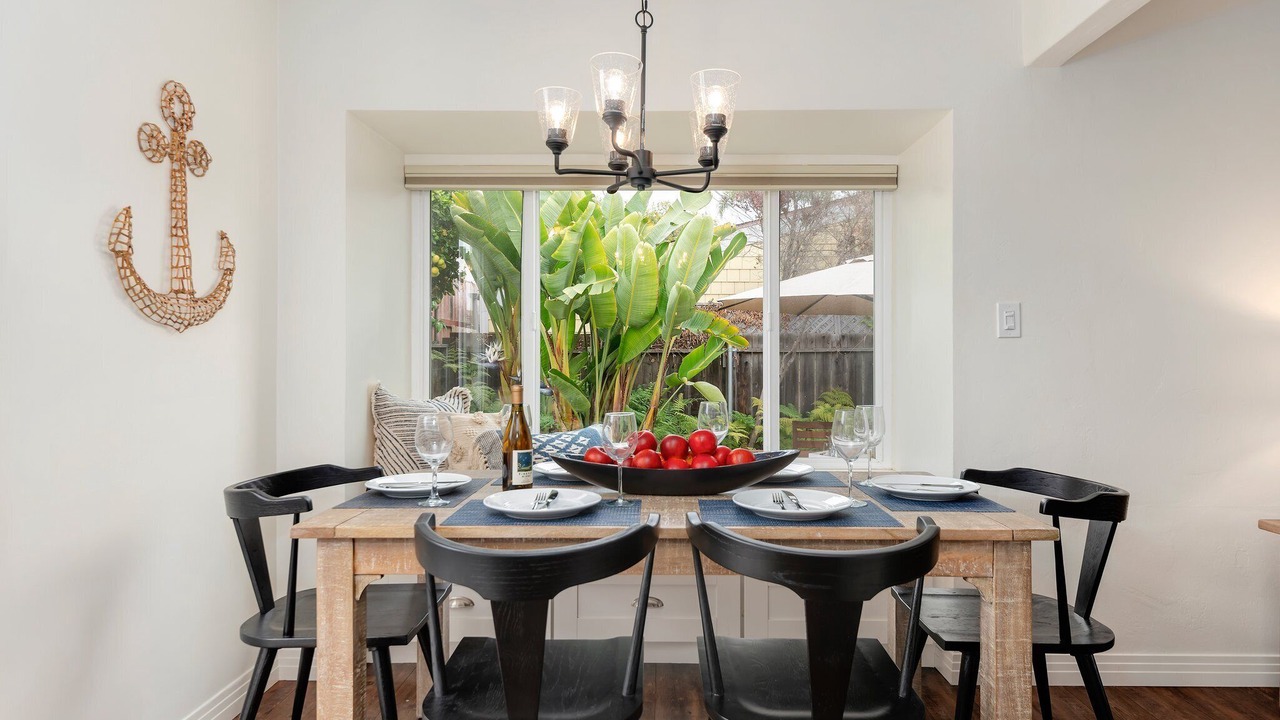 Photo of Livingroom in East Beach