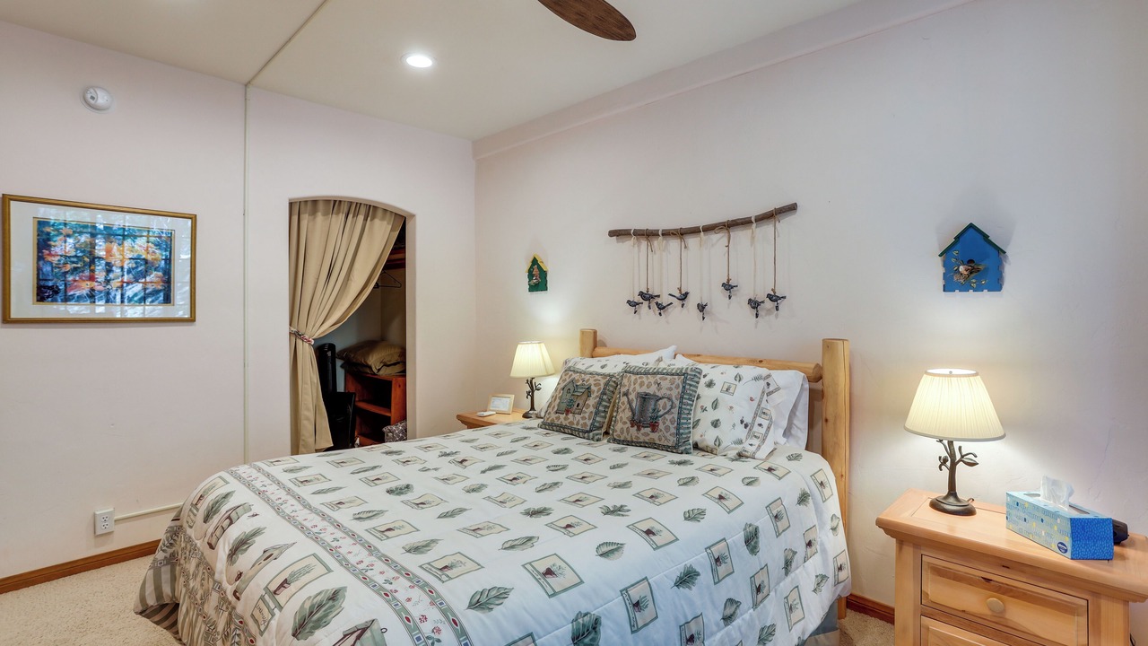 Photo of Bedroom in Lake Arrowhead