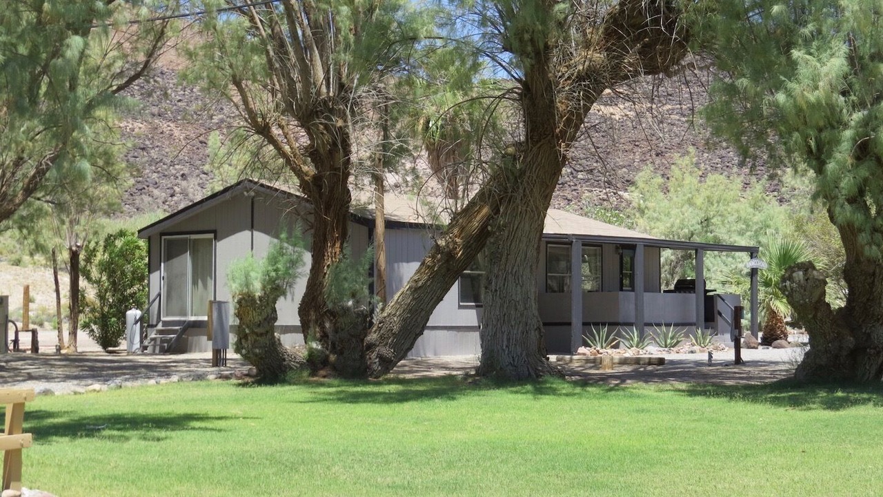 Photo of Others in Shoshone