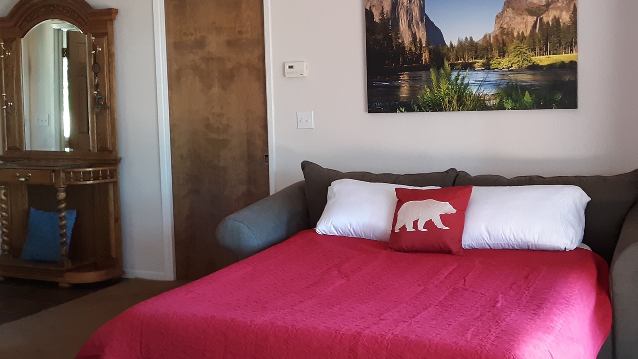 Photo of Bedroom in Mariposa