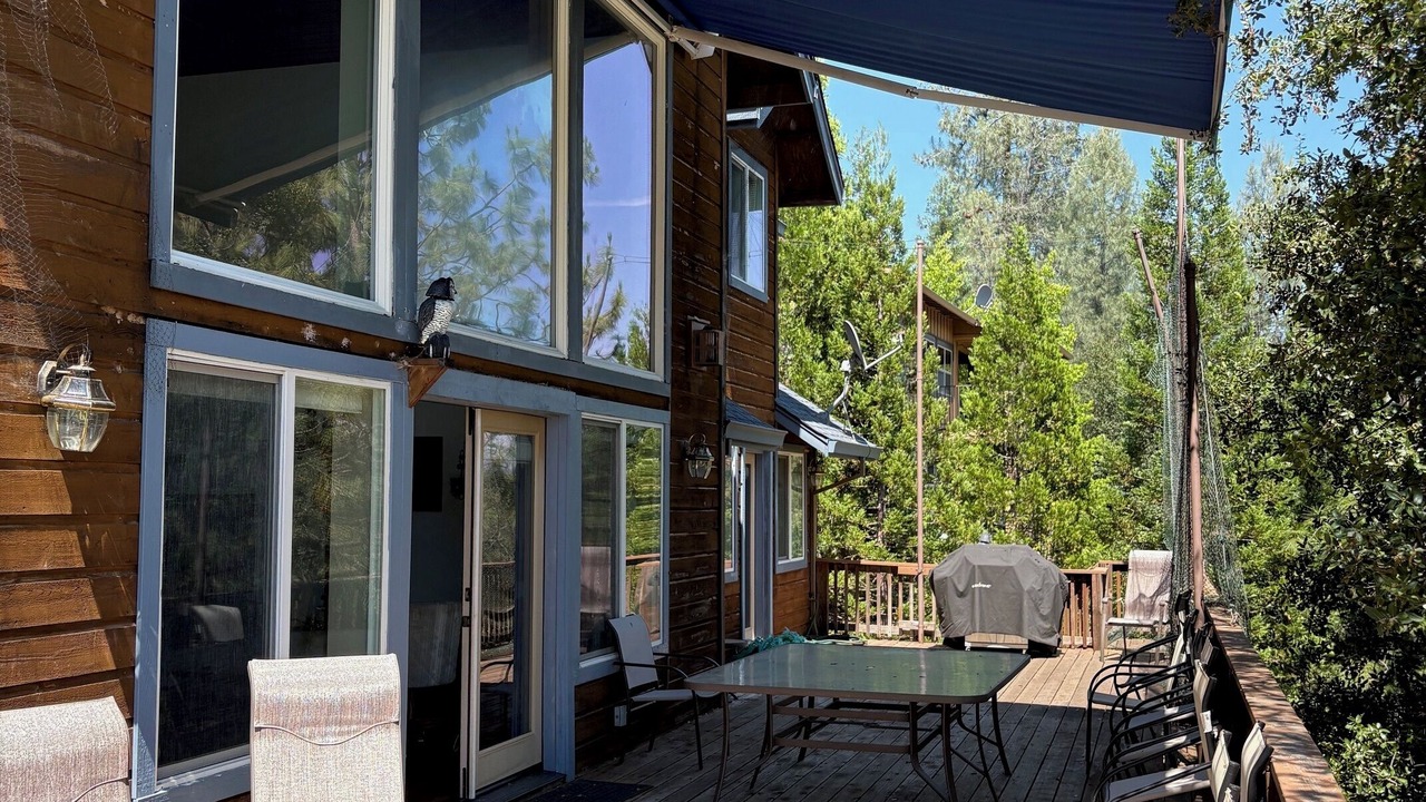 Photo of Outdoor in Groveland