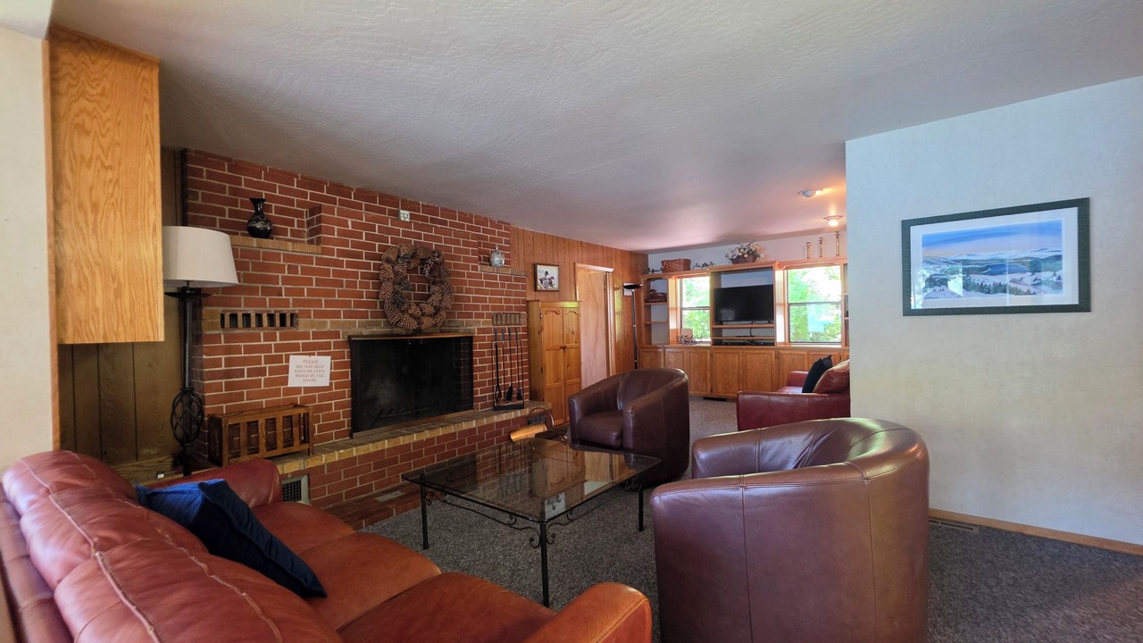 Photo of Livingroom in Truckee