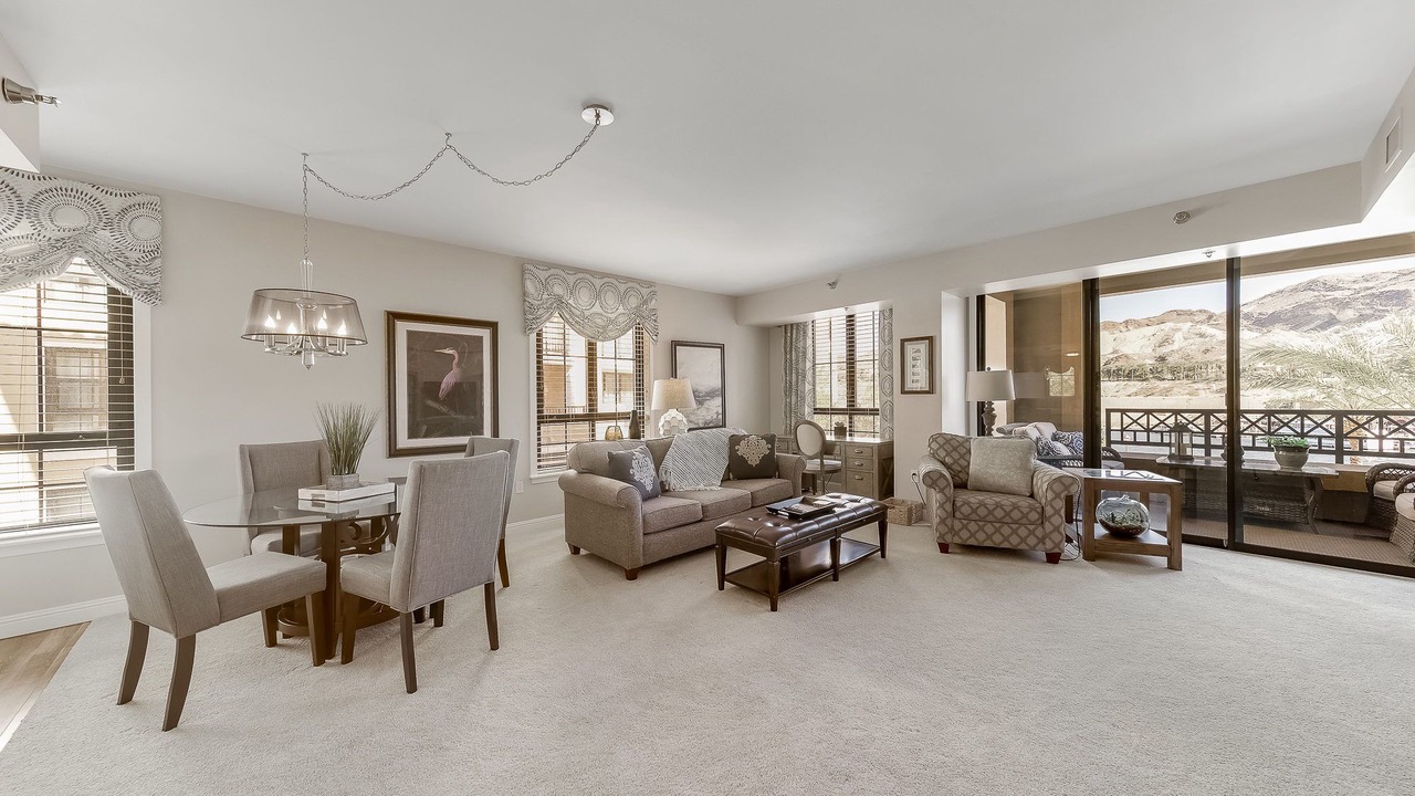 Photo of Livingroom in Lake Las Vegas
