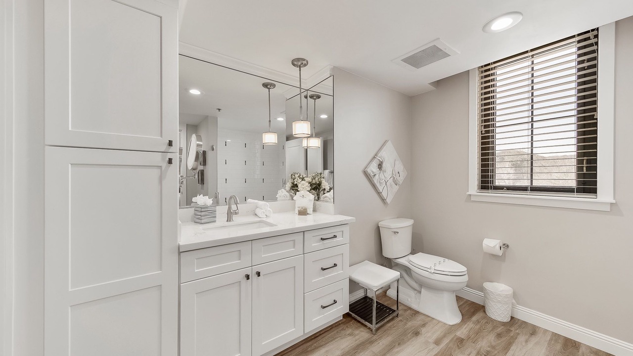 Photo of Bathroom in Lake Las Vegas