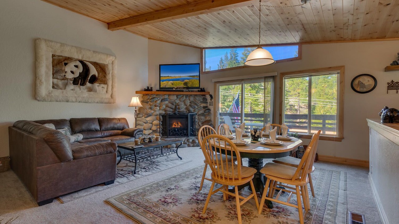 Photo of Bedroom in Tahoe Village