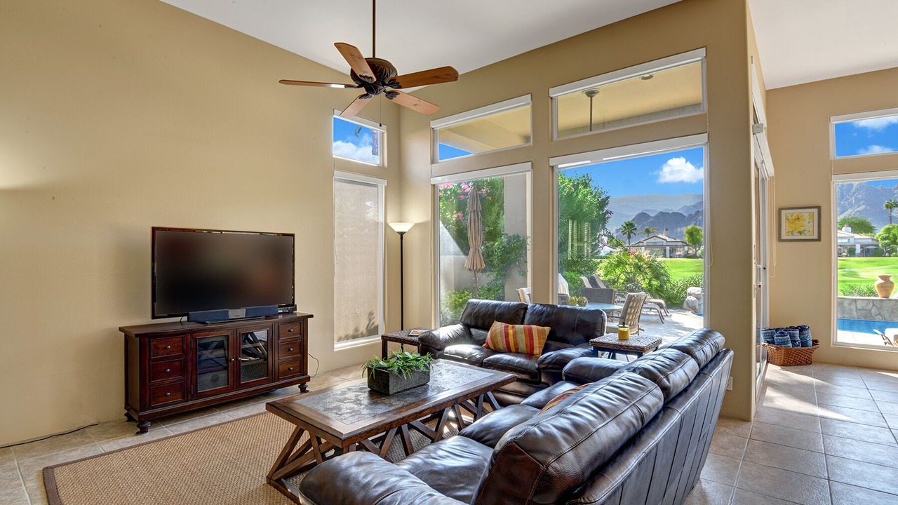 Photo of Bedroom in La Quinta