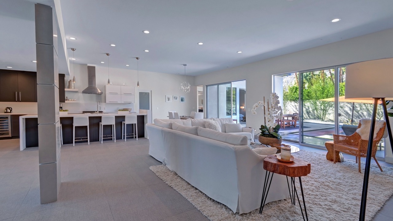 Photo of Livingroom in Deep Well Ranch