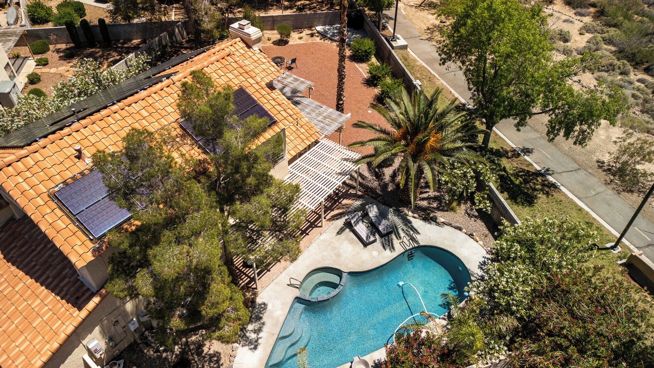 Photo of Outdoor in Green Valley
