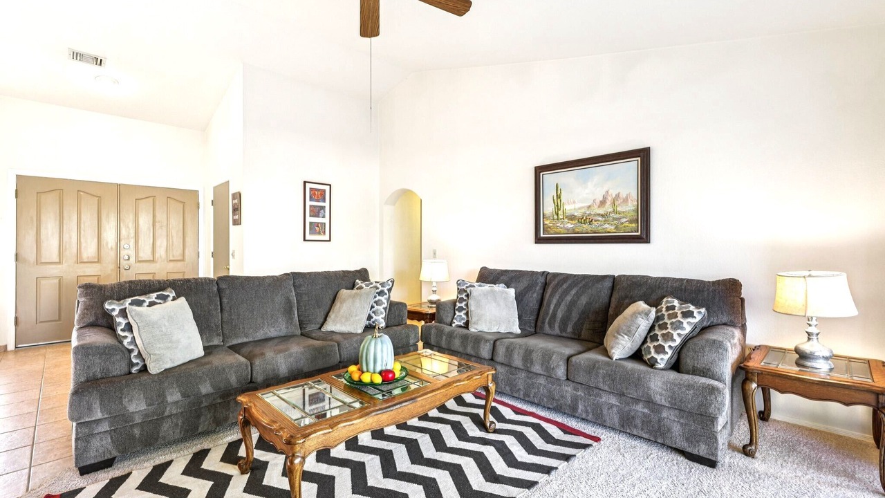 Photo of Livingroom in Summerlin